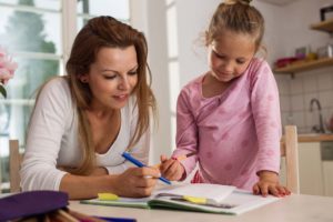Kind fördern - Mama und Kind entwickeln einen Plan
